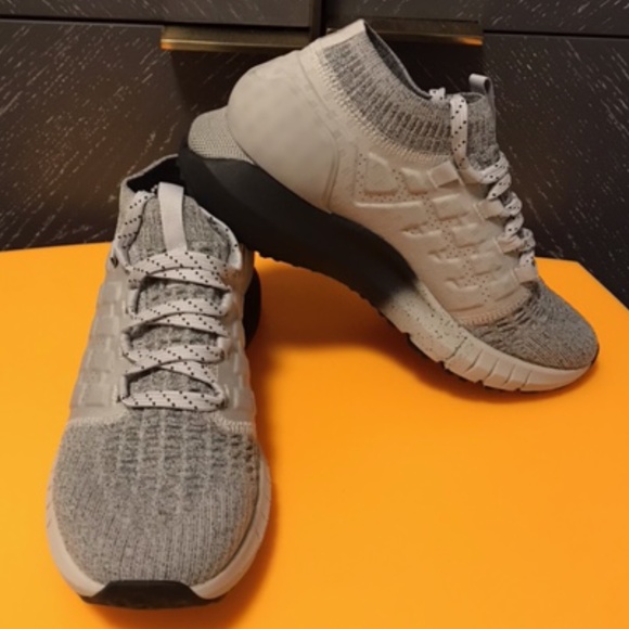 Under Armour Shoes - New Under Armour HOVR Phantom NC - Women's Sz 10